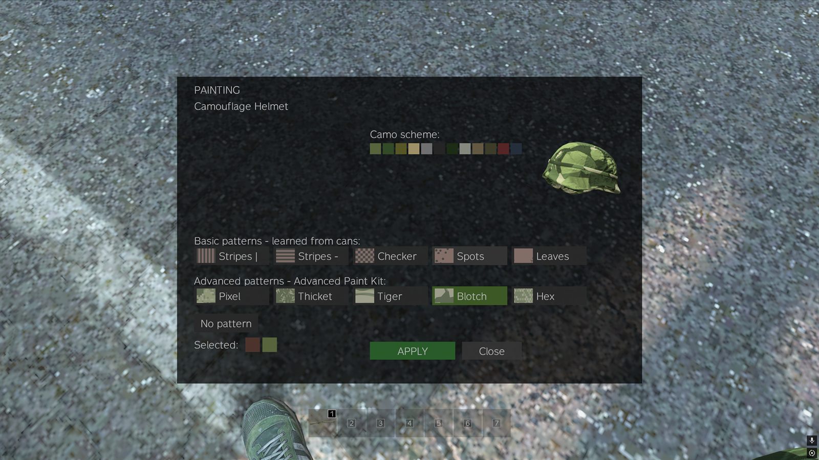 The same menu with Blotch selected, showing a single row of twelve camo scheme swatches and a green blotch-camo helmet in the preview